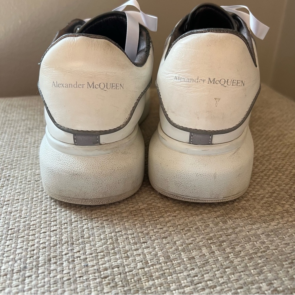 Authentic Alexander McQueen Oversized Platform Sneakers - Picture 4 of 14